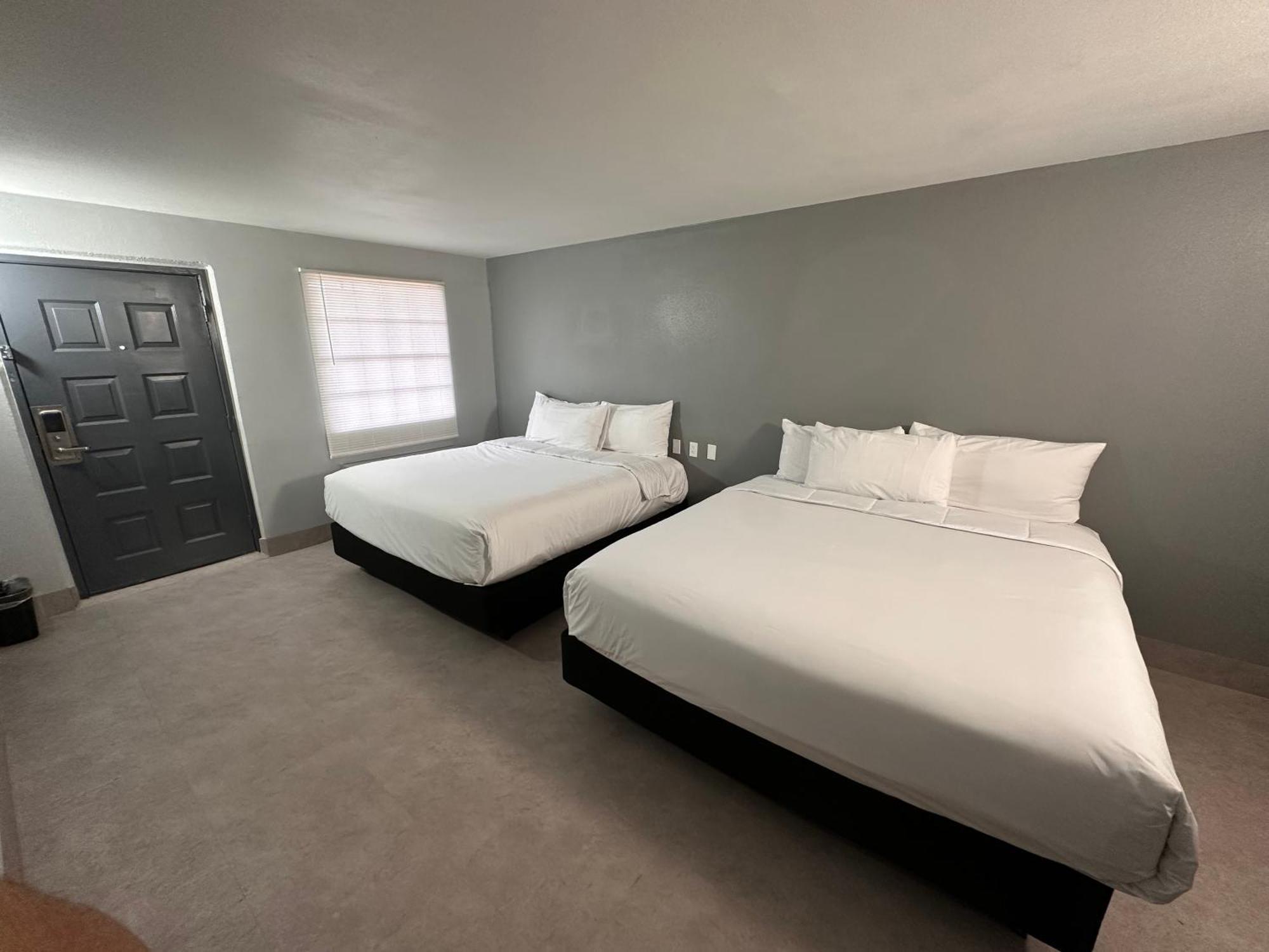 Scottish Inns & Suites Texas City Exterior foto