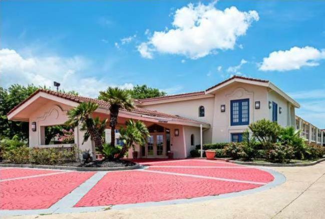Scottish Inns & Suites Texas City Exterior foto